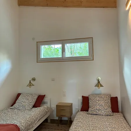 Petite Maison Avec Terrasse. * アジャクシオ