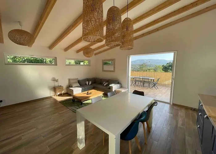 Petite Maison Avec Terrasse. * Ajaccio (Corsica)